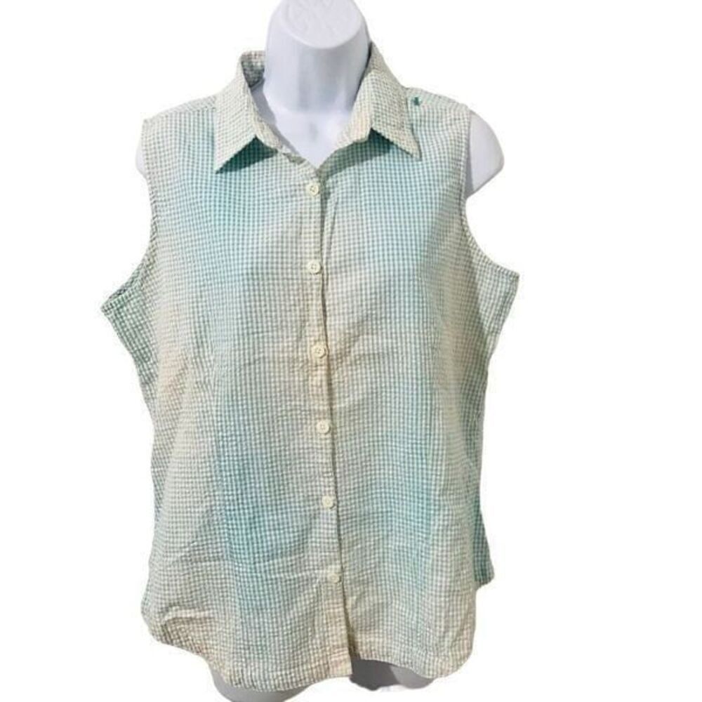NWT Columbia sportswear sleeveless shirt size M.   A226
